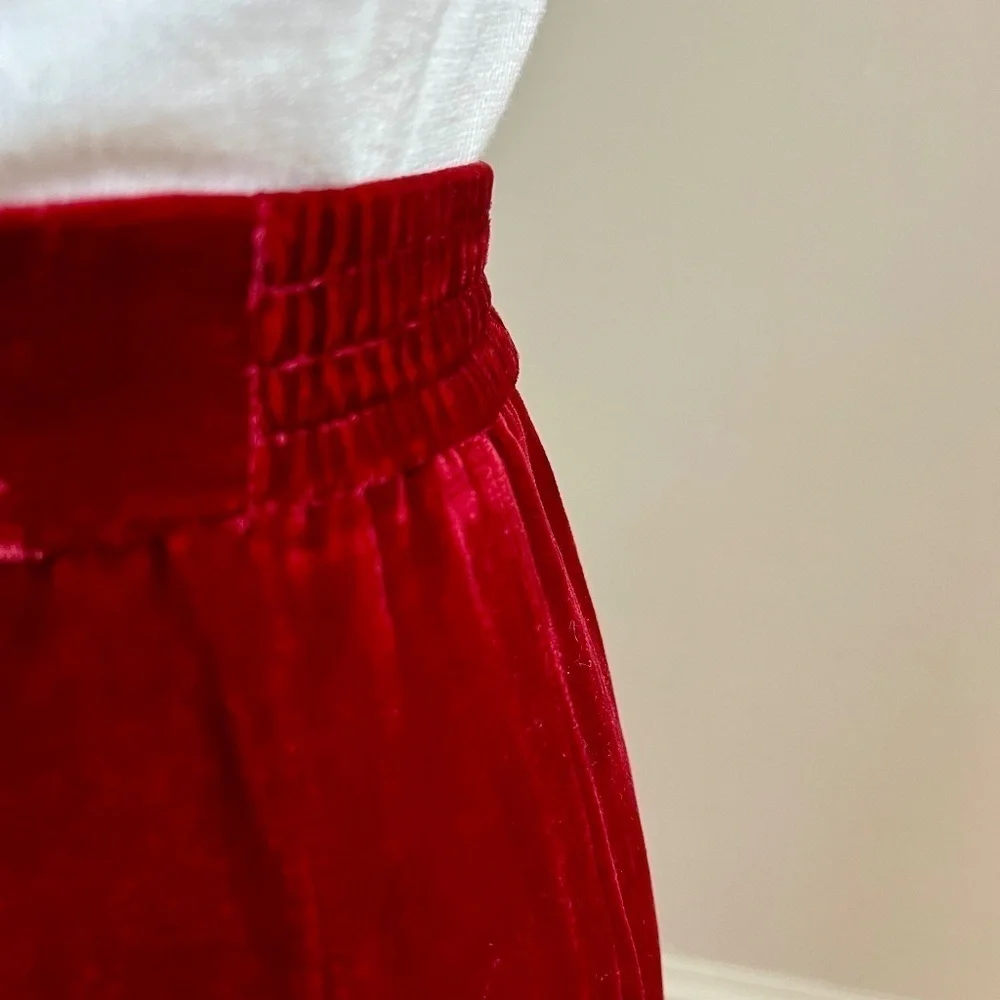 Vintage NWT Elisabeth Silk Velvet Crimson Red Velour Pencil High Waist Skirt 18P